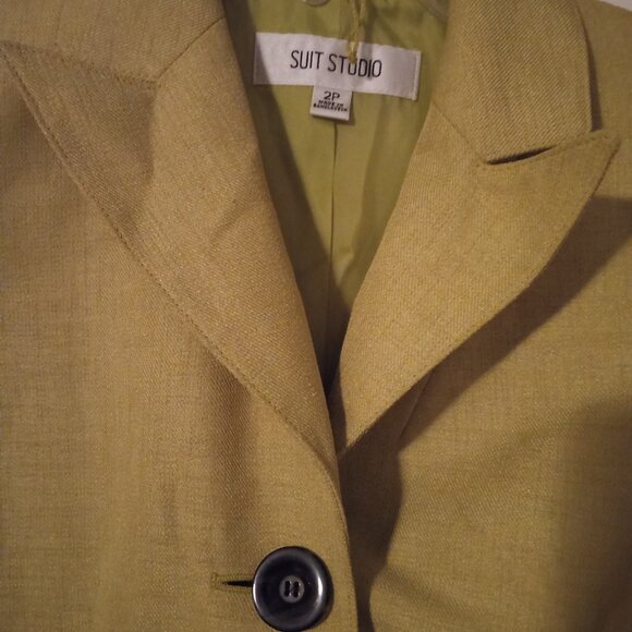 Suit Studio Belted Blazer - Picture 3 of 3